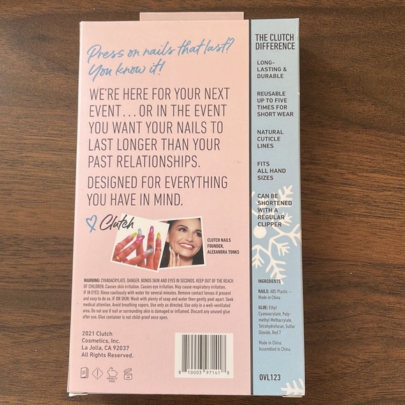 Unopened Clutch Nails - Frosted Fakes Medium Oval blue French glue on nails - Picture 2 of 2